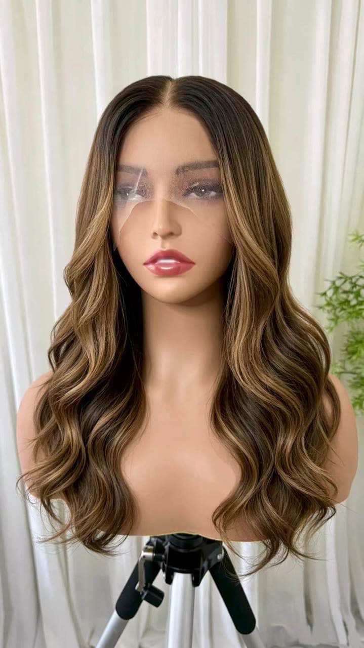 Toya - Beautiful glueless lace front wigs
